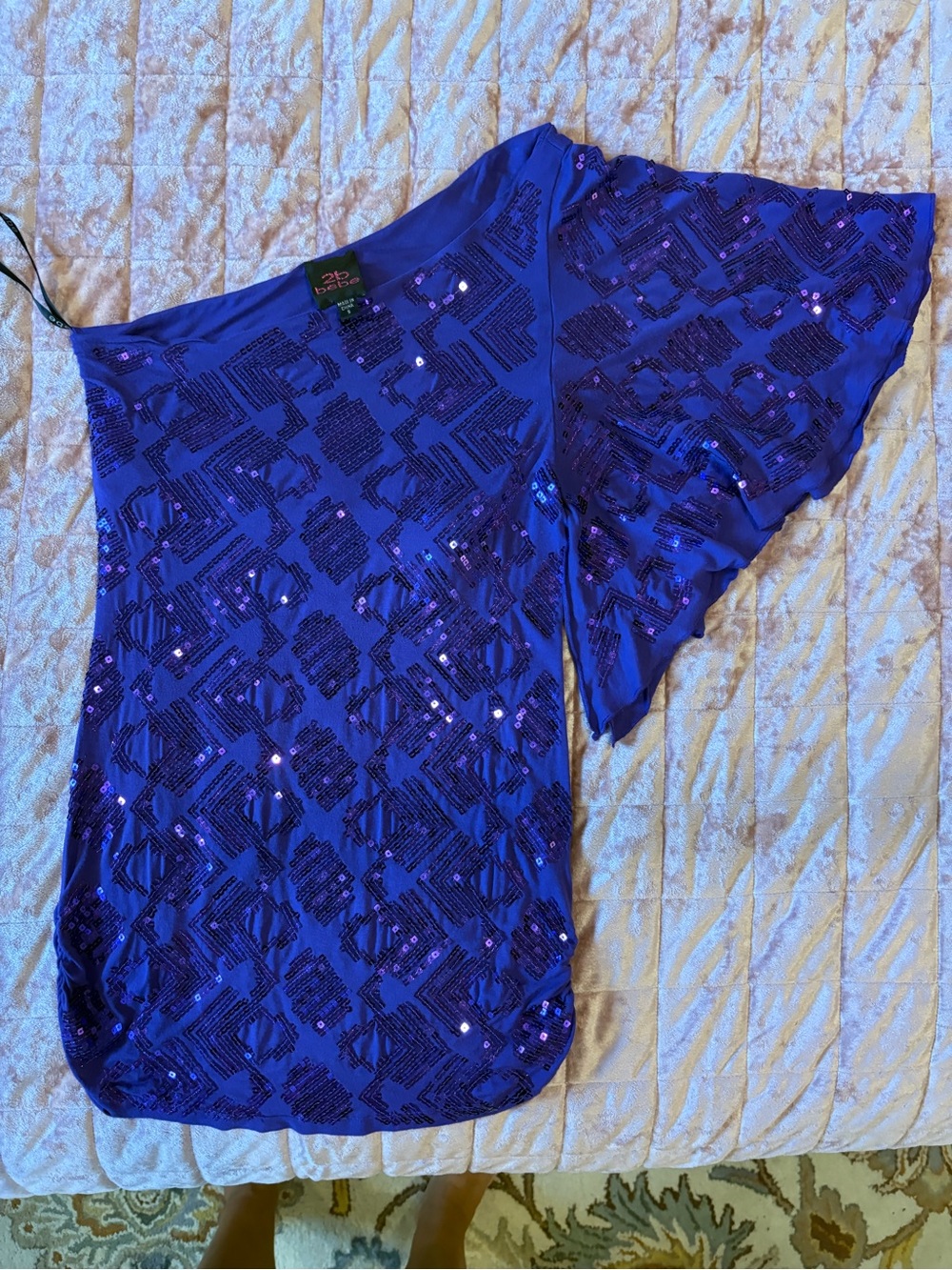 bebe One-Shoulder Sequin Tunic Top in Purple